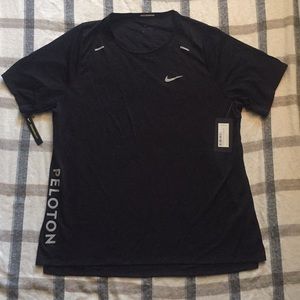 NWT NIKE PELOTON Black Rise 365 shirt - XL